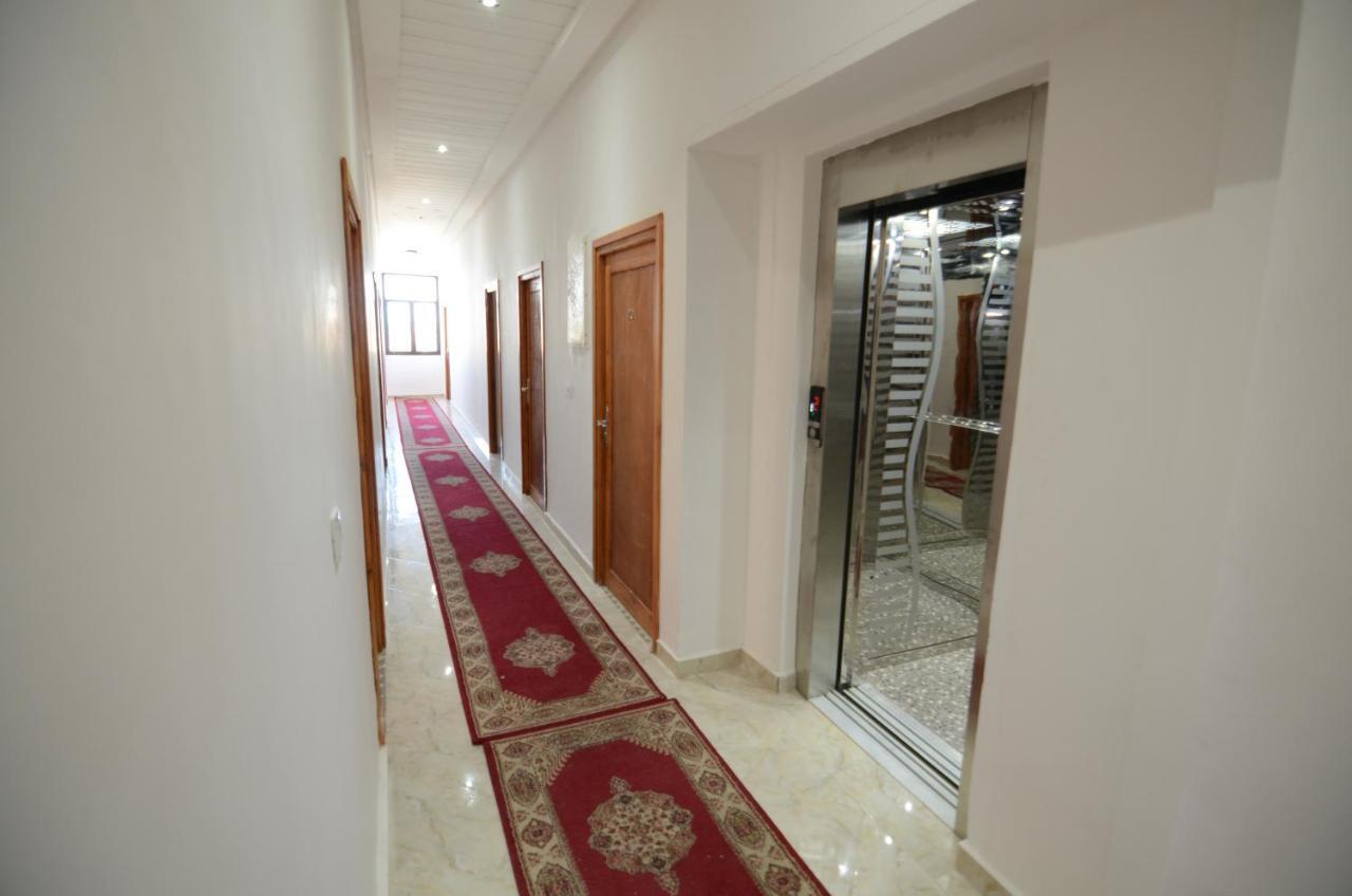 Hotel Biarritz Tangeri Esterno foto